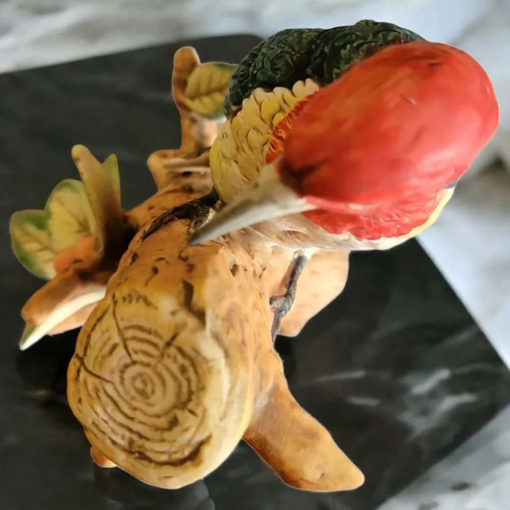 Vyg UCCI Collectible Figurine Bird Wood Pecker Porcelain